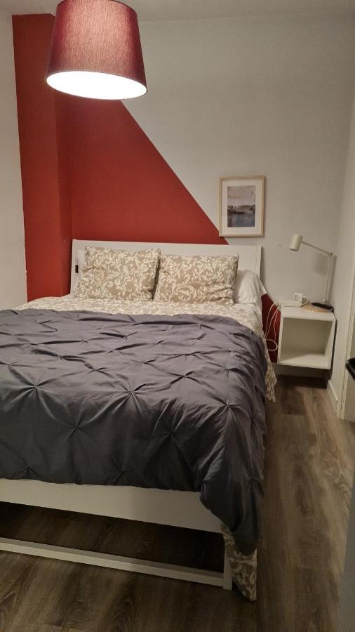 Alojamiento Weier La Cistérniga Esterno foto